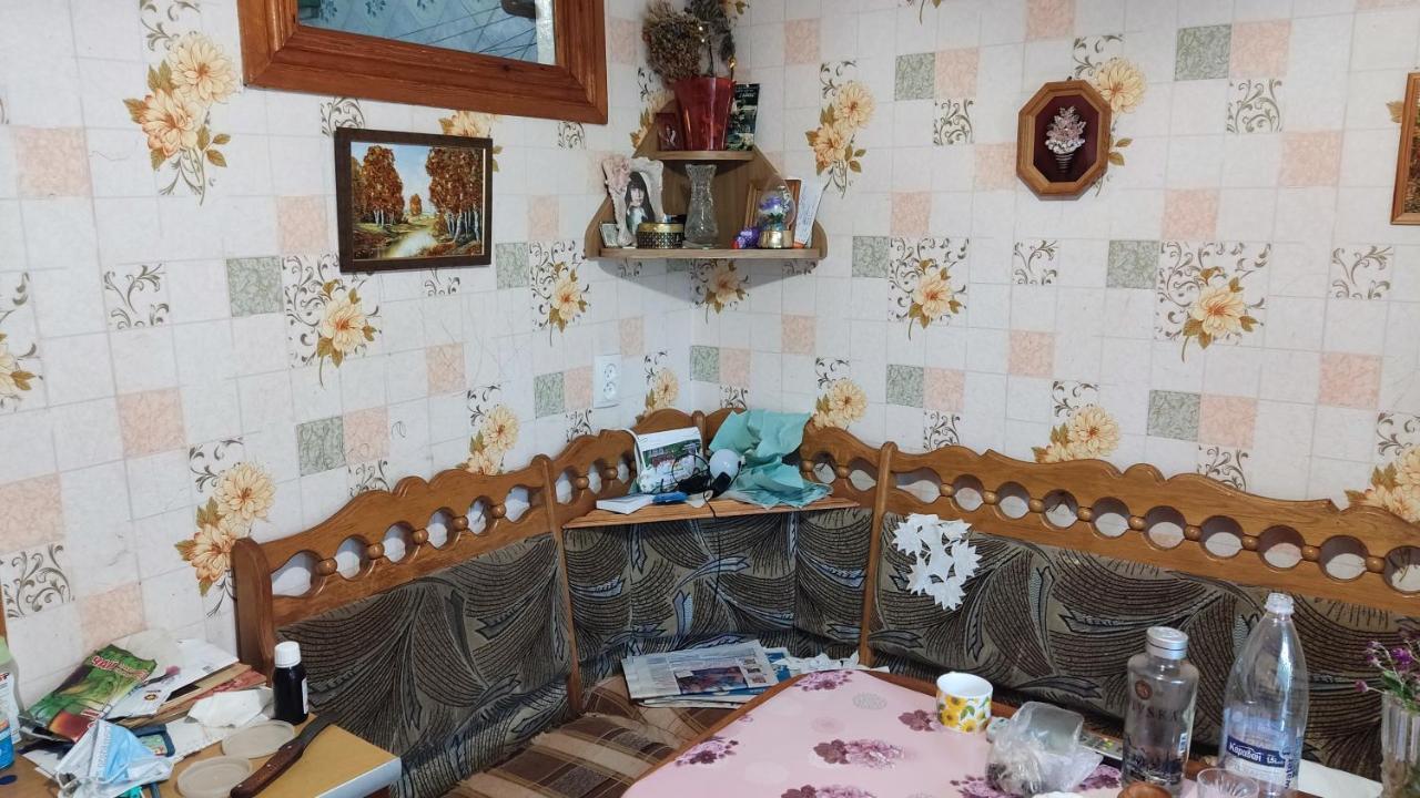 Личные комнаты в квартире Zhmerynka Екстер'єр фото